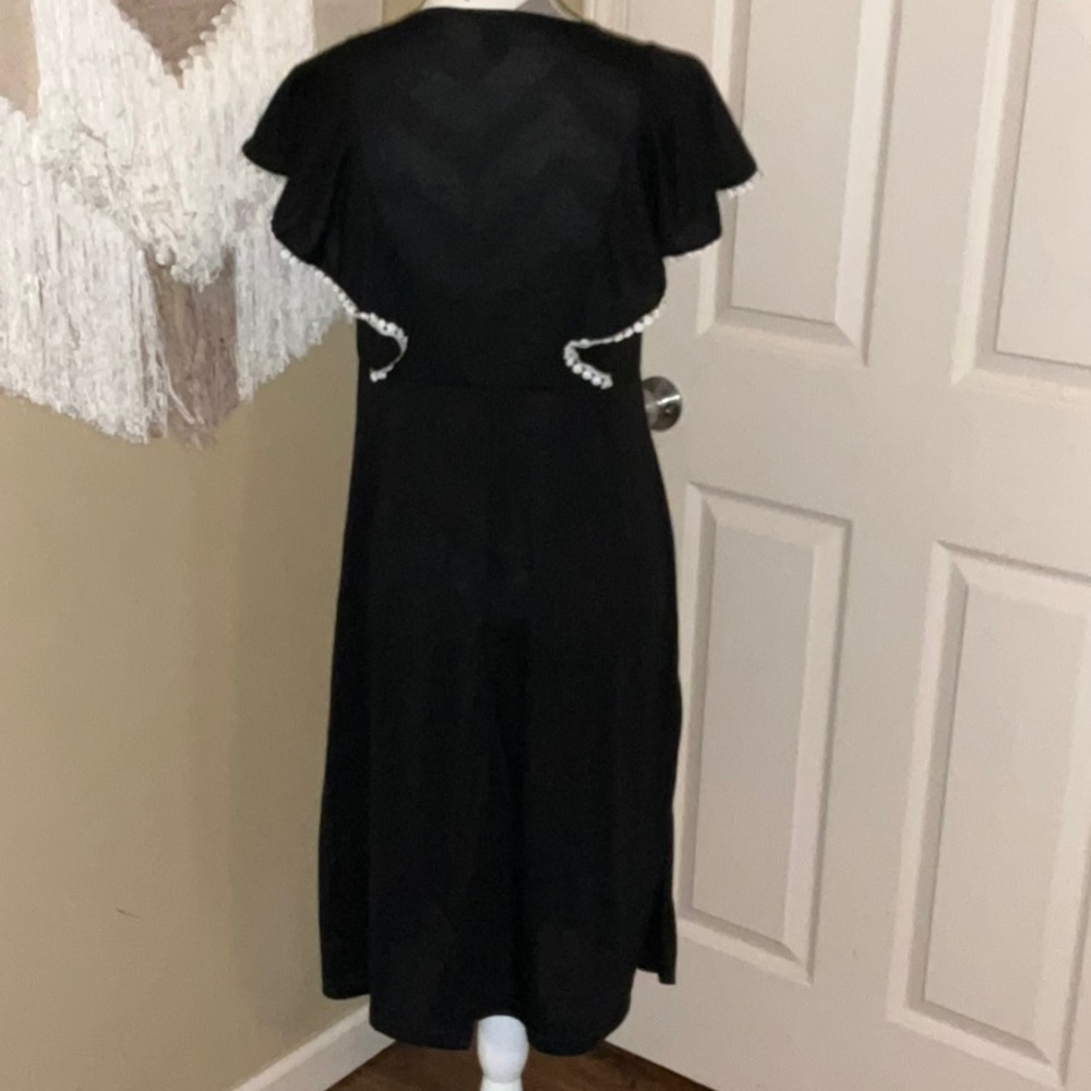 Black Dress with Ruffle Sleeve in White Trim by Emery Rose - Size Small - Picture 6 of 9
